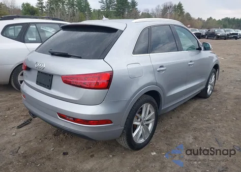 2016 Audi Q3 2.0T Premium Plus z USA, uszkodzony, nr VIN WA1BFCFS8GR019140